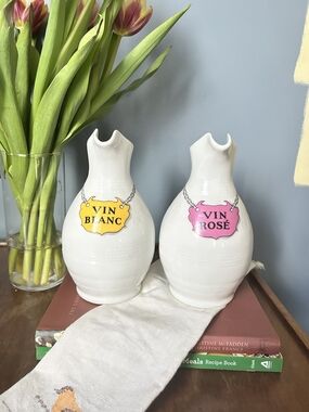 Porcelaine de Paris Wine Cruet Set | Vin Blanc & Vin Rose